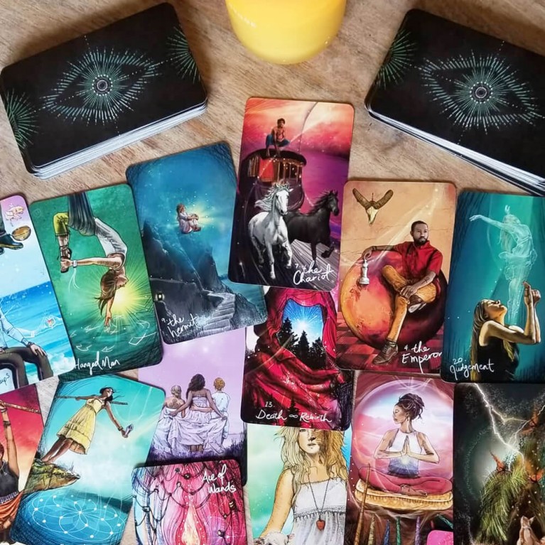 Купить Таро Светлого Провидца / The Light Seer’s Tarot